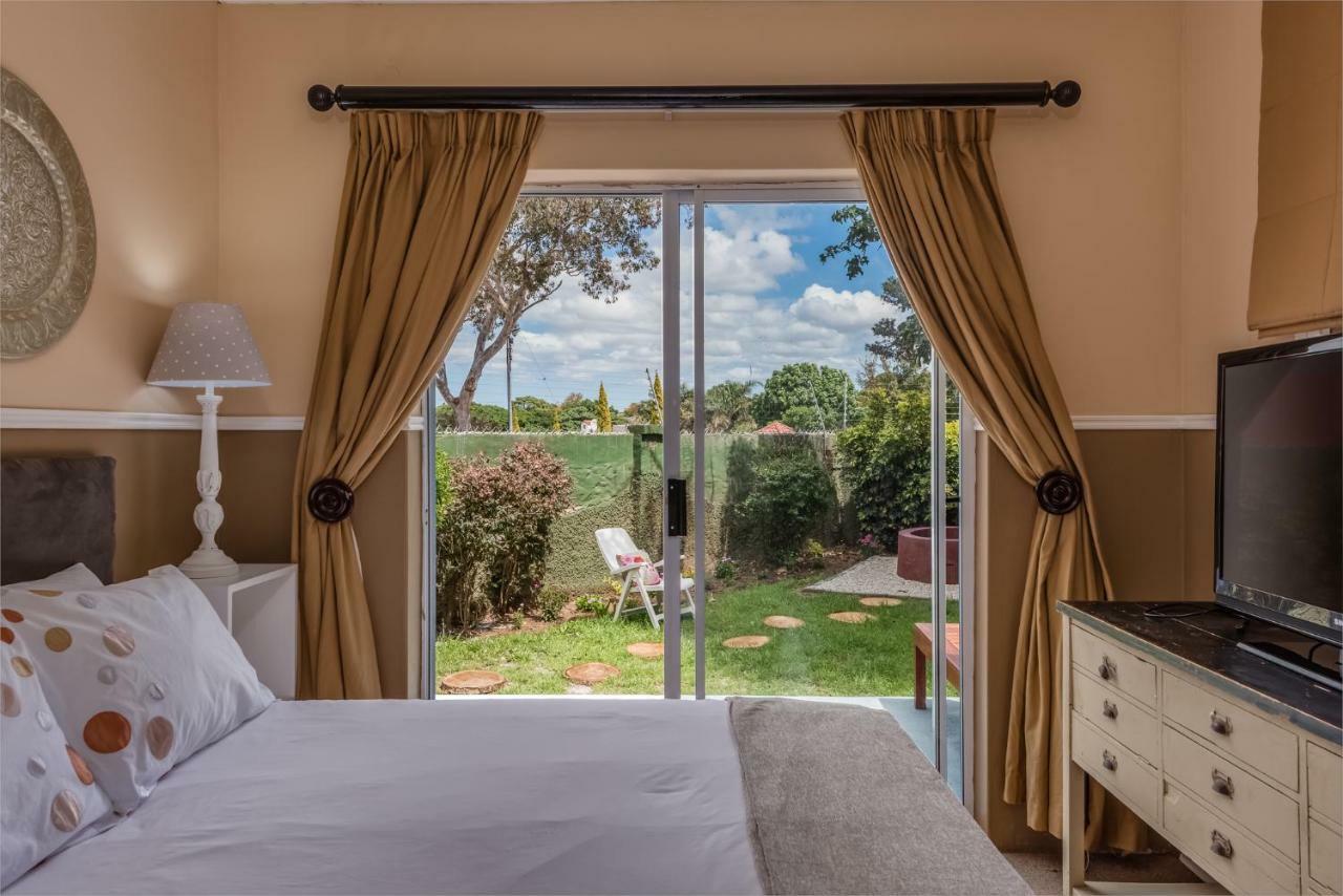 Mill Park Corner Cottages Port Elizabeth Extérieur photo